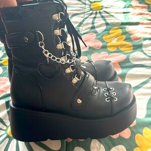 Platform goth Boots